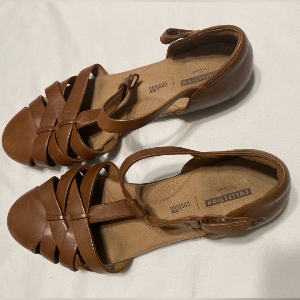 Clarks Cushion Soft Mary Jane Style Flat Sandals -Size 10